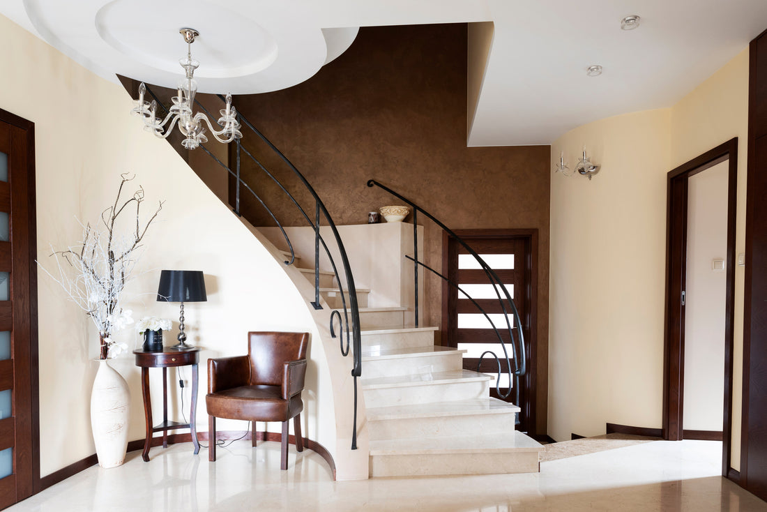 How to Choose the Best Foyer Lighting for a Warm and Inviting Entrance