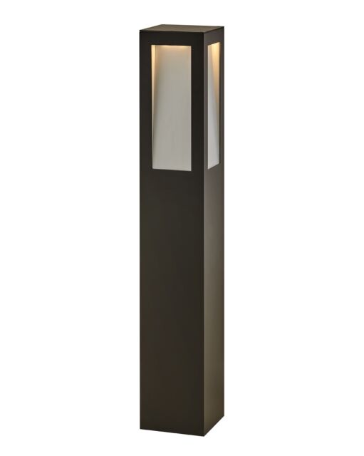 Hinkley Taper LED Bollard Light 2800 Lumens 3000K Dimmable Weather-Resistant 36" Height