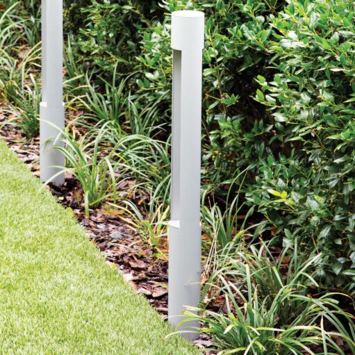 Hinkley Lighting Atlantis Round Large Bollard Light - Eco-Friendly Aluminum, Dark Sky Compliant, 340 Lumens