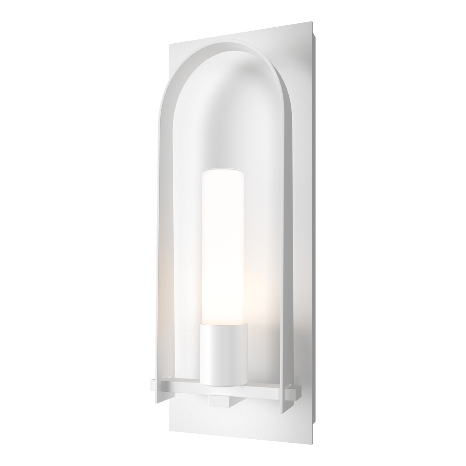 Triomphe Medium Outdoor Sconce by Hubbardton Forge – Classic Design with Weather-Resistant Finish Options