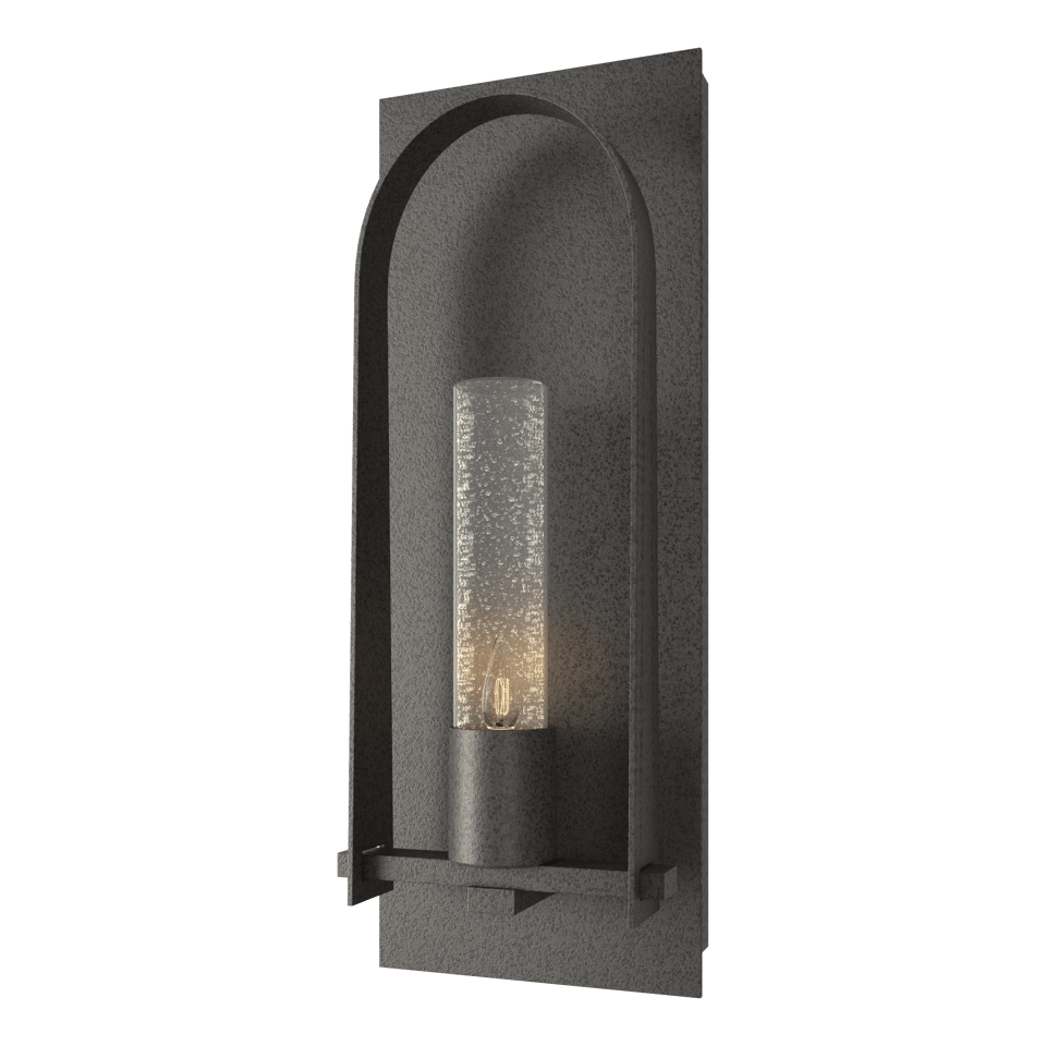 Triomphe Medium Outdoor Sconce by Hubbardton Forge – Classic Design with Weather-Resistant Finish Options