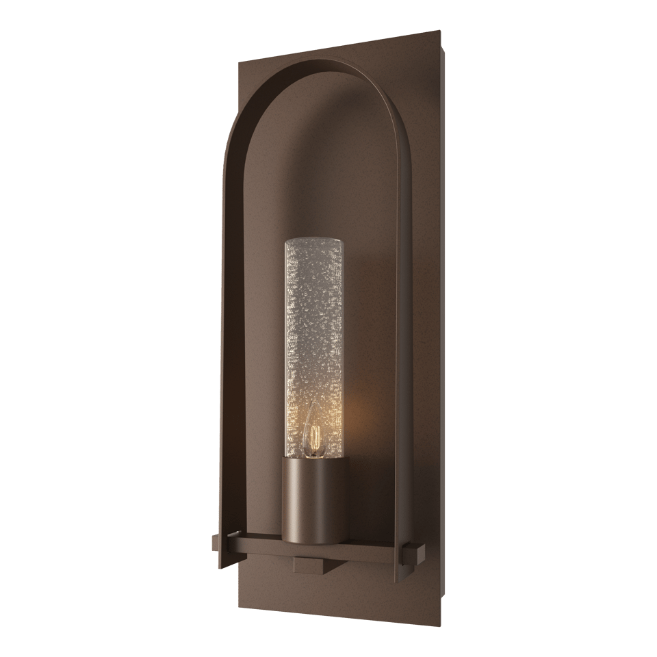 Triomphe Medium Outdoor Sconce by Hubbardton Forge – Classic Design with Weather-Resistant Finish Options