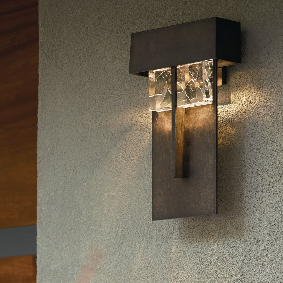 Shard Large LED Outdoor Sconce by Hubbardton Forge - Artisan-Crafted Glass, Dimmable, UL Wet Rated