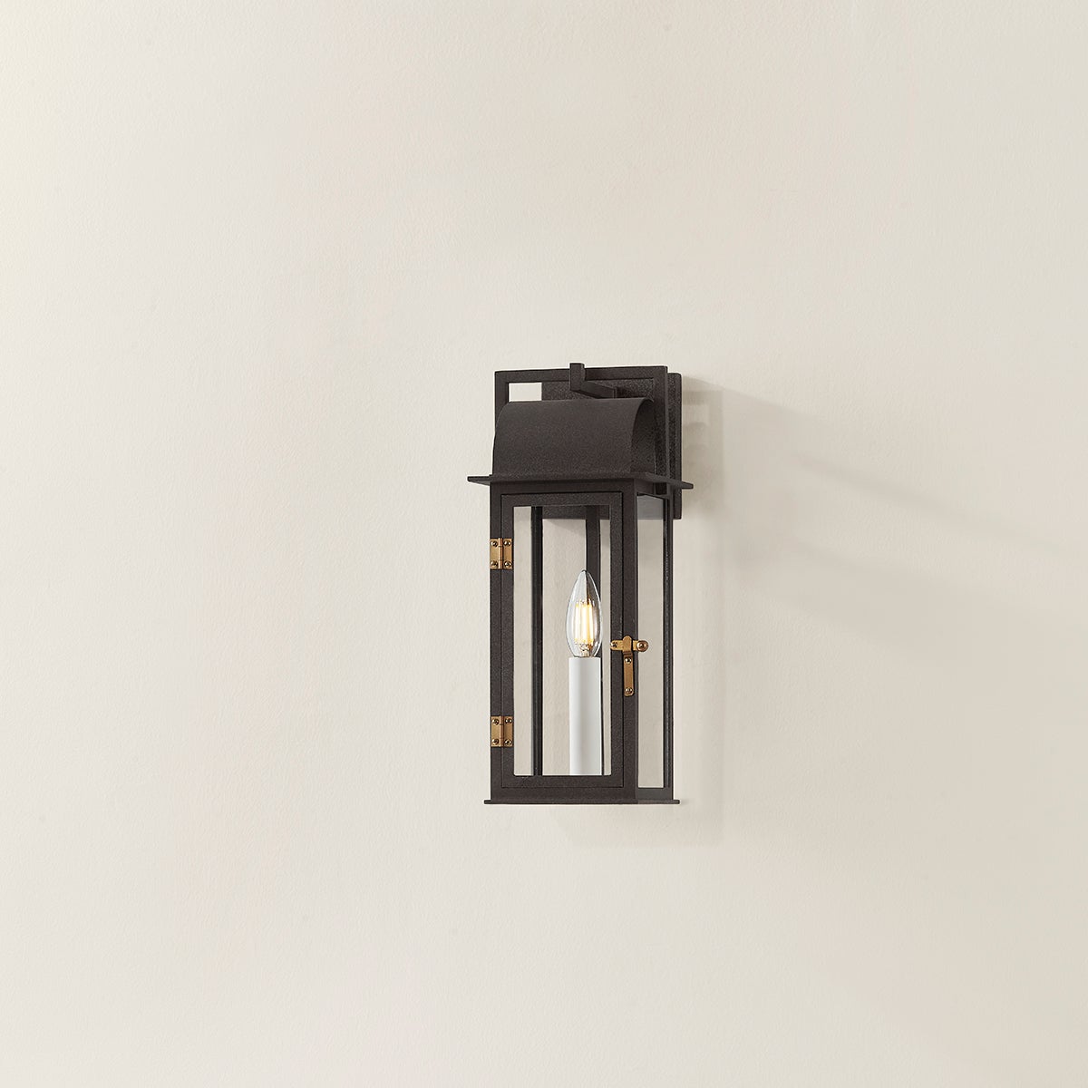 Bohen Outdoor Wall Sconce