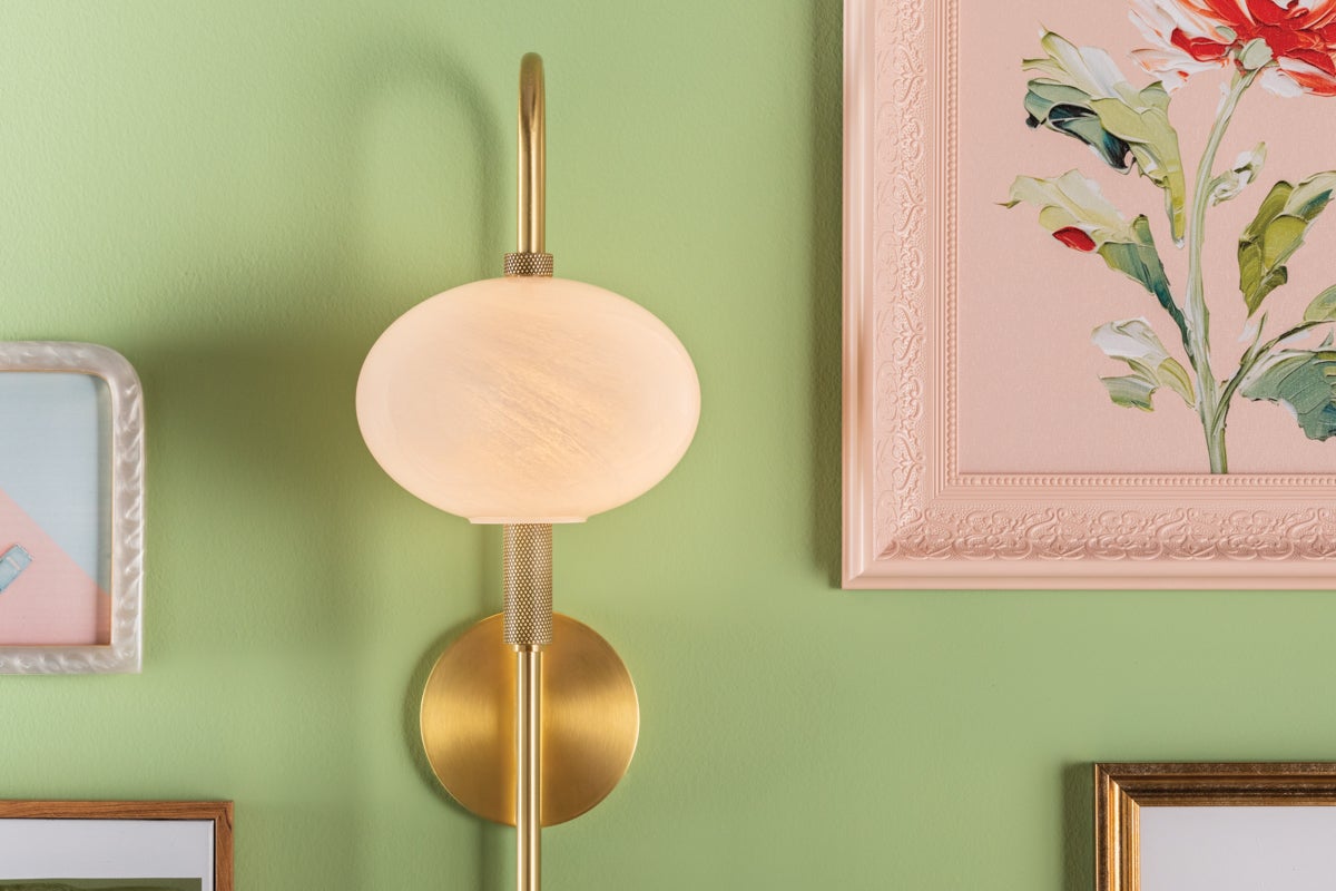 Mitzi Delphine 1-Light Aged Brass Wall Sconce With Dimmable Functionality And Vintage Charm