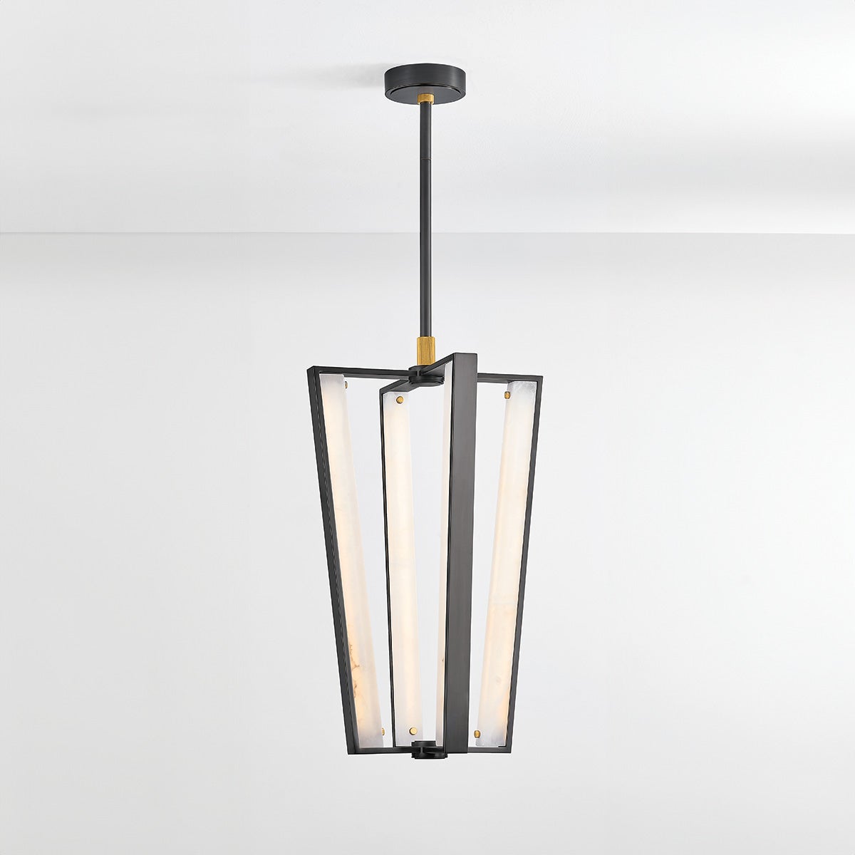 Edgemere Large LED Lantern by Hudson Valley Lighting 4054