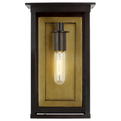 Freeport Medium Outdoor Wall Lantern