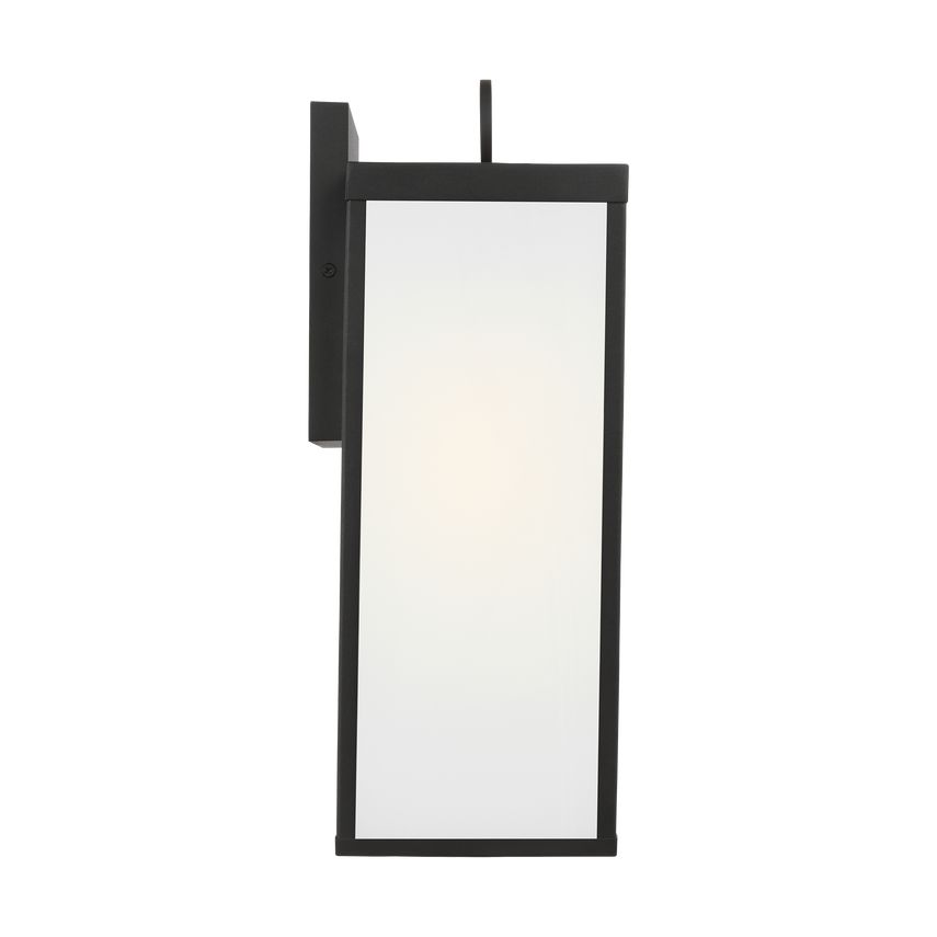 Howell Medium Wall Lantern by Visual Comfort DJO1011