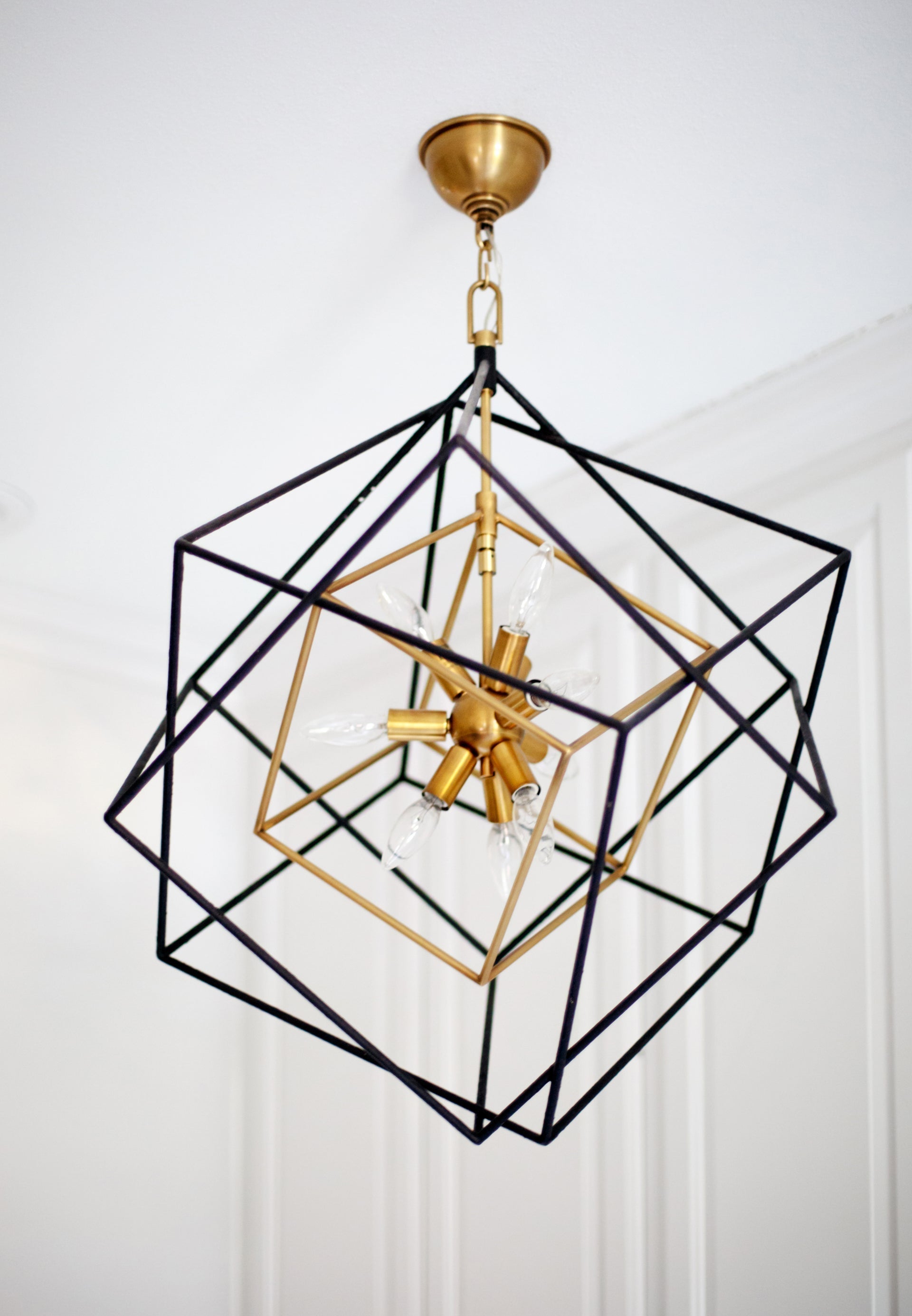 Roundout Chandelier - 9 Light